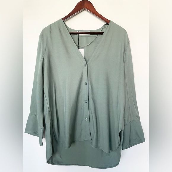 Zara Flowing Buttoned Pajama Blouse Sage Green 2851/304/199/009 - Picture 1 of 5